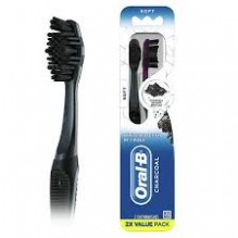 ORAL B T/B CHARC WHITE SOFT-2CT